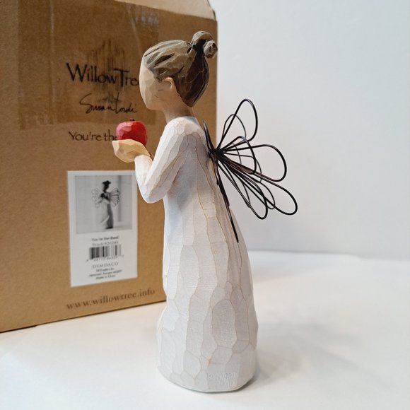 Willow Tree You're the Best Angel Figurine with Apple Box included Teacher Gift - Picture 6 of 13